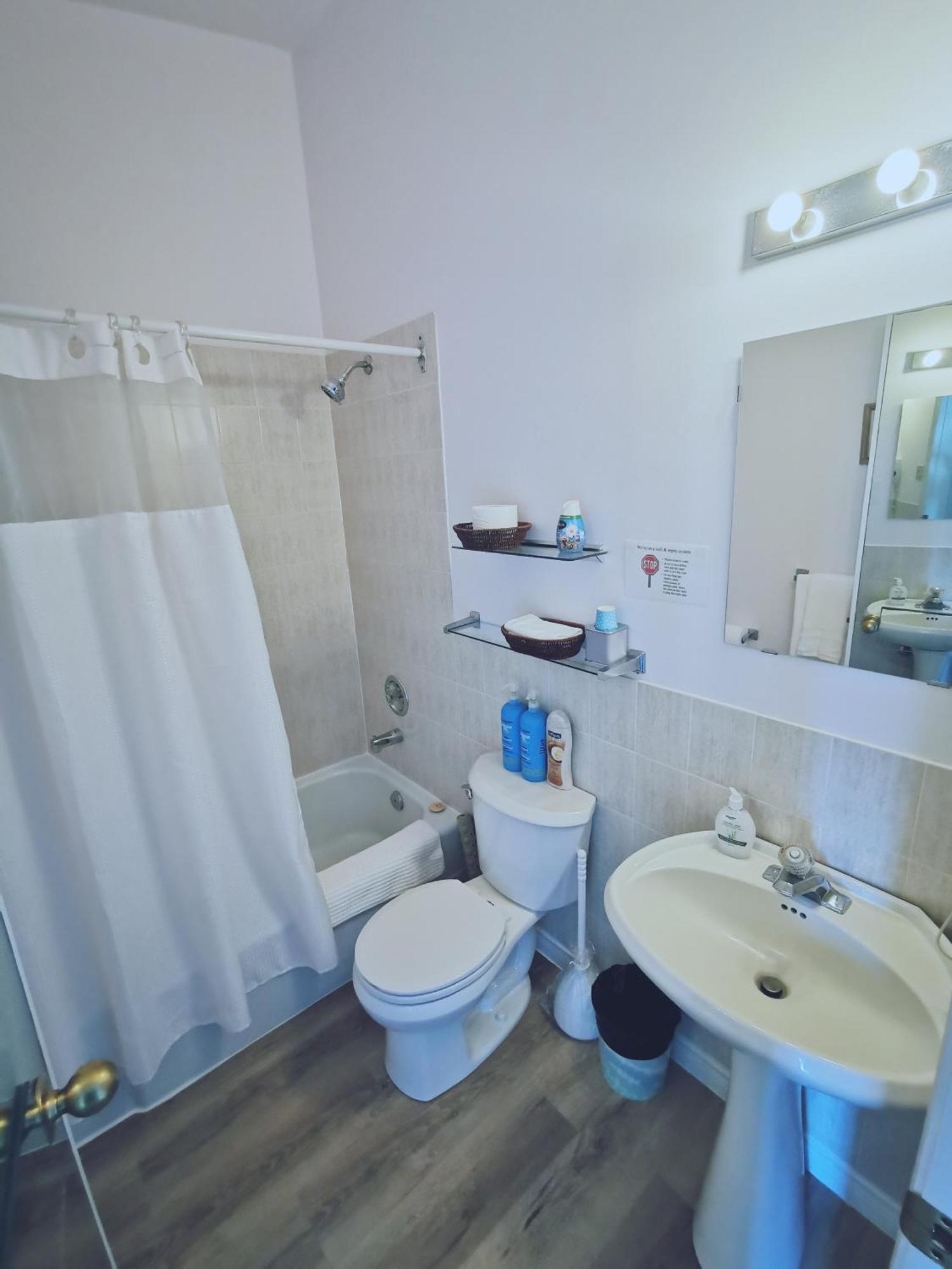 181 Oceanside Inn 佩吉湾 外观 照片